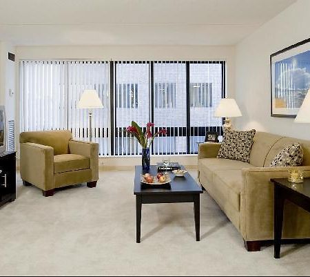 Oakwood At Exeter Towers Hotel Boston Exterior foto